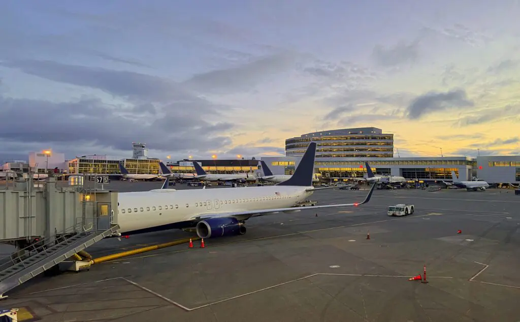 Atlanta Airport ATL Tower